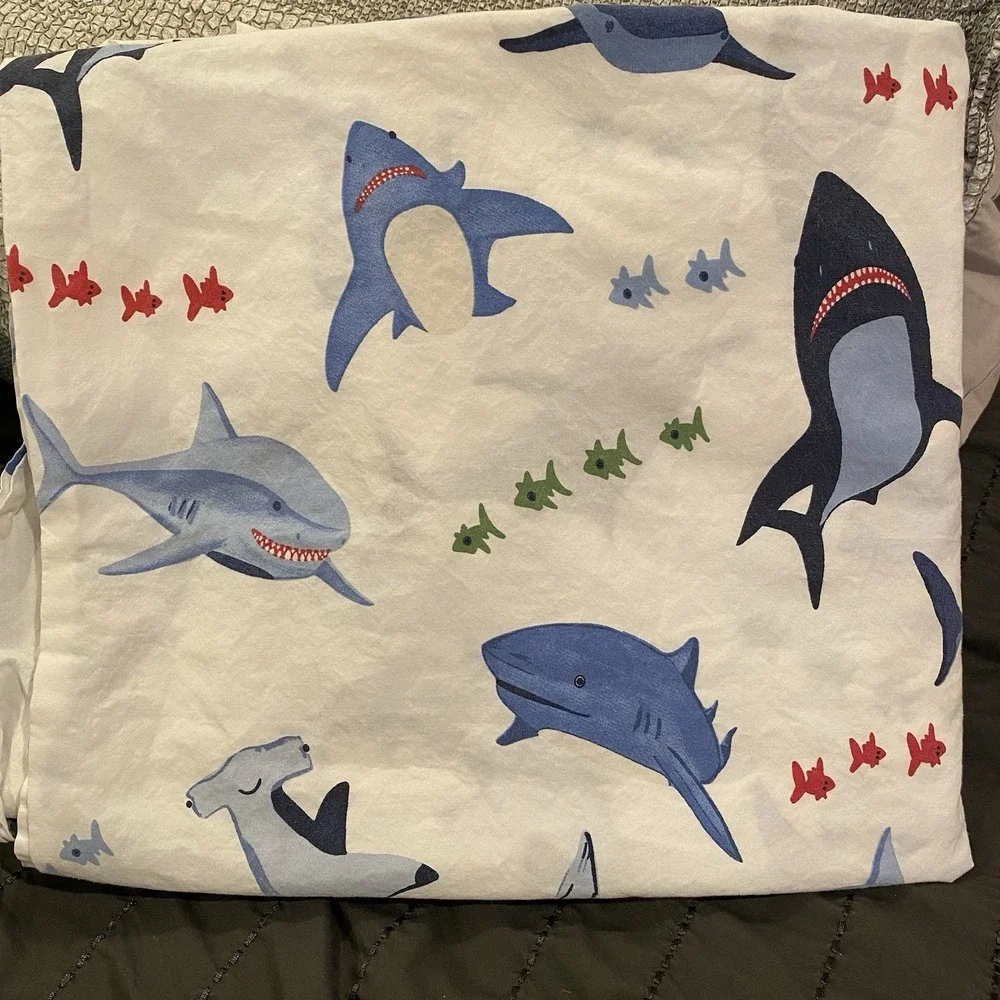 POTTERY BARN‎ KIDS Shark Bite Twin Flat Sheet Organic Cotton